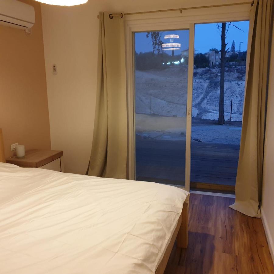 Moonlight Suite Arad צימר אור הירח, ערד Εξωτερικό φωτογραφία