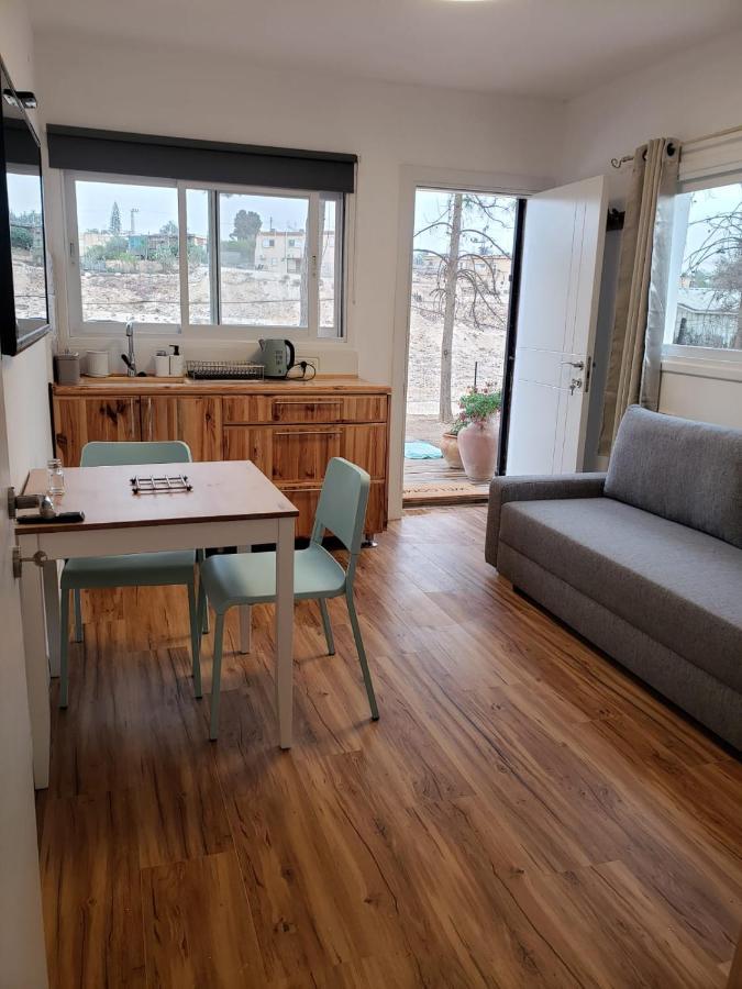 Moonlight Suite Arad צימר אור הירח, ערד Εξωτερικό φωτογραφία