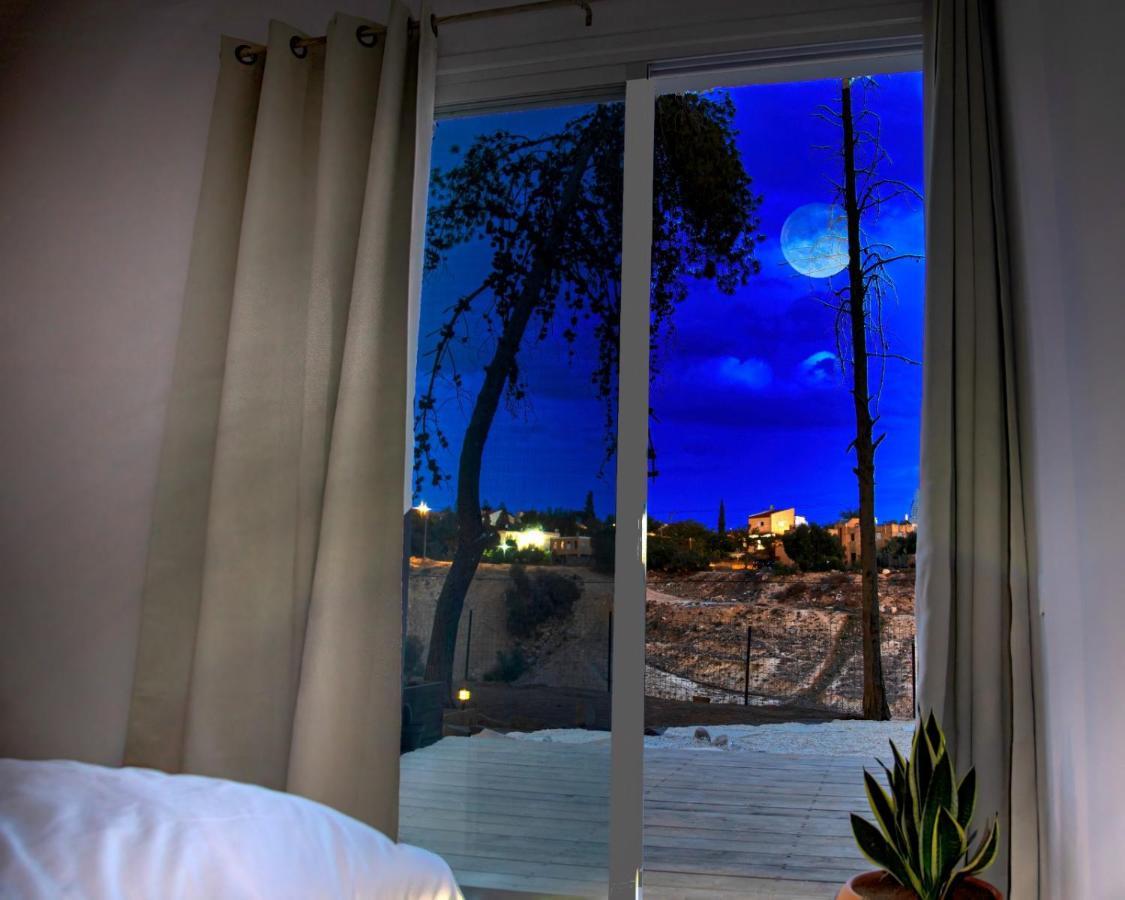 Moonlight Suite Arad צימר אור הירח, ערד Εξωτερικό φωτογραφία
